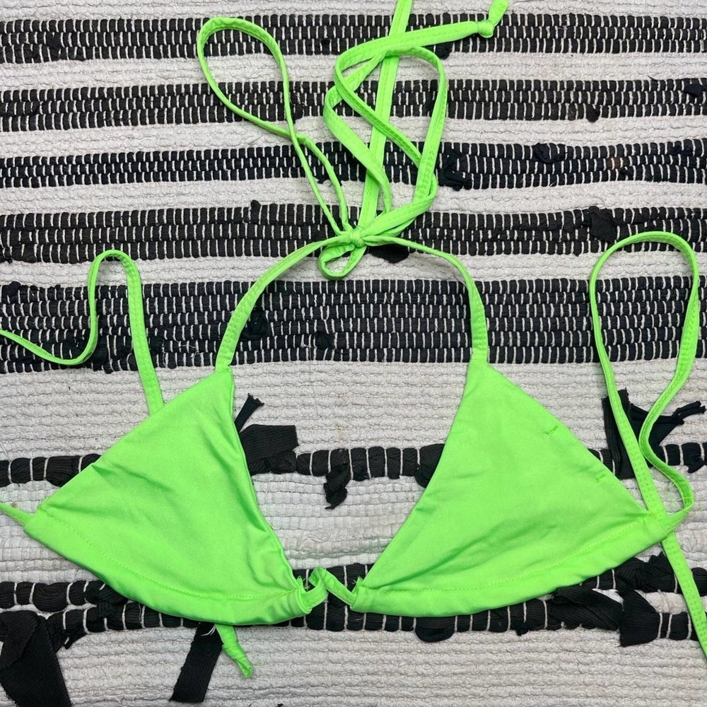 PrettyLittleThing Bikini Top